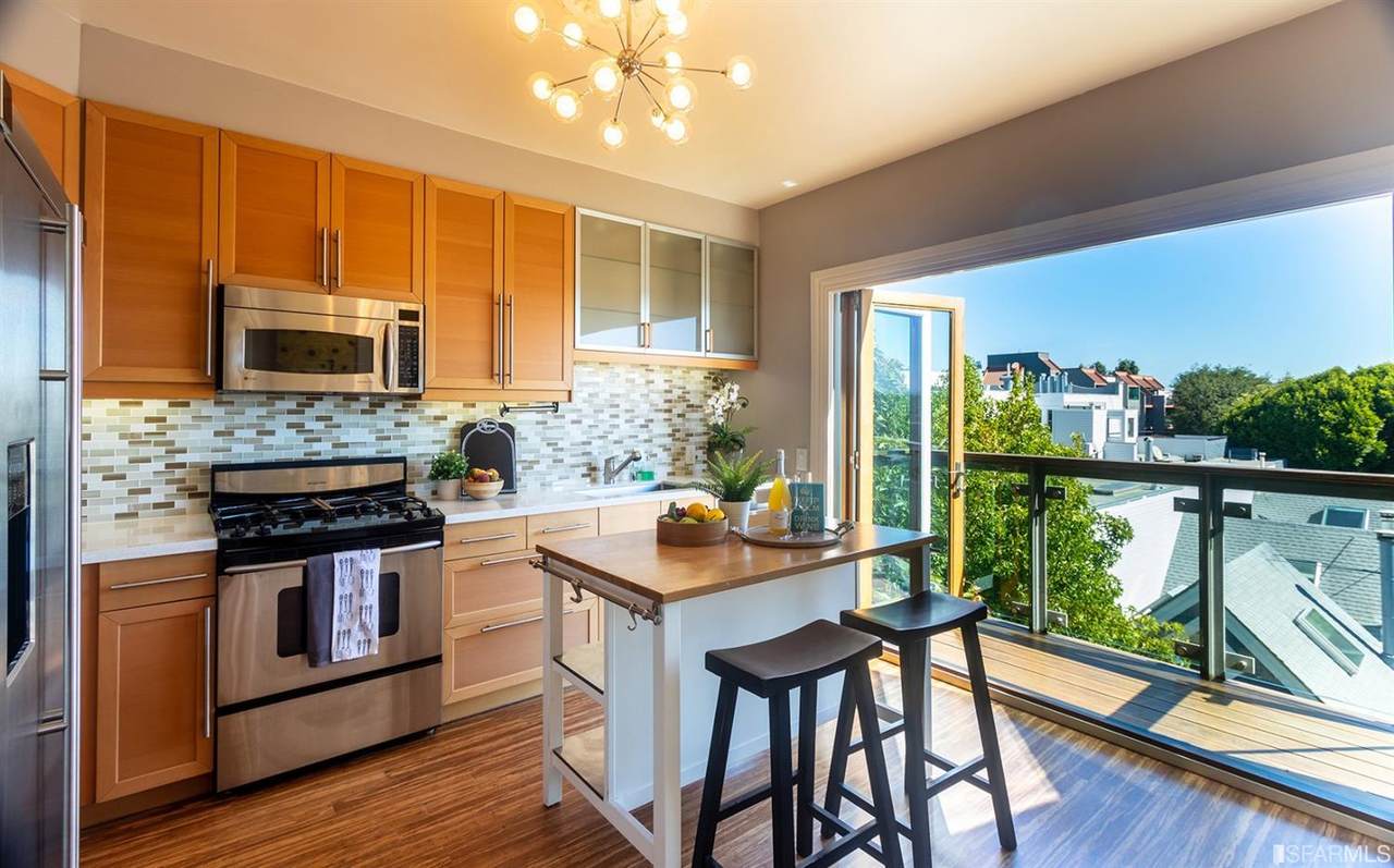 39 Rosemont Place - Photo 1
