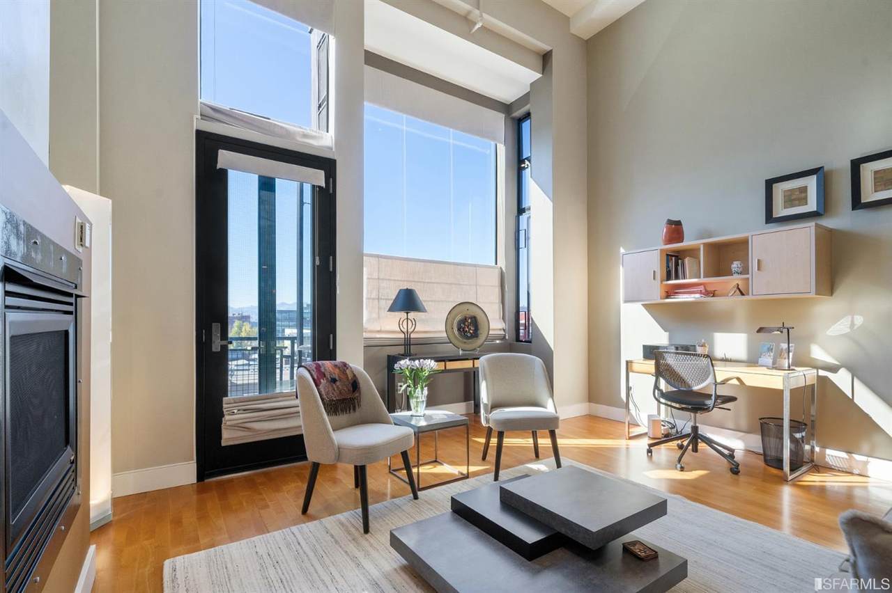 200 Townsend Street - Photo 1