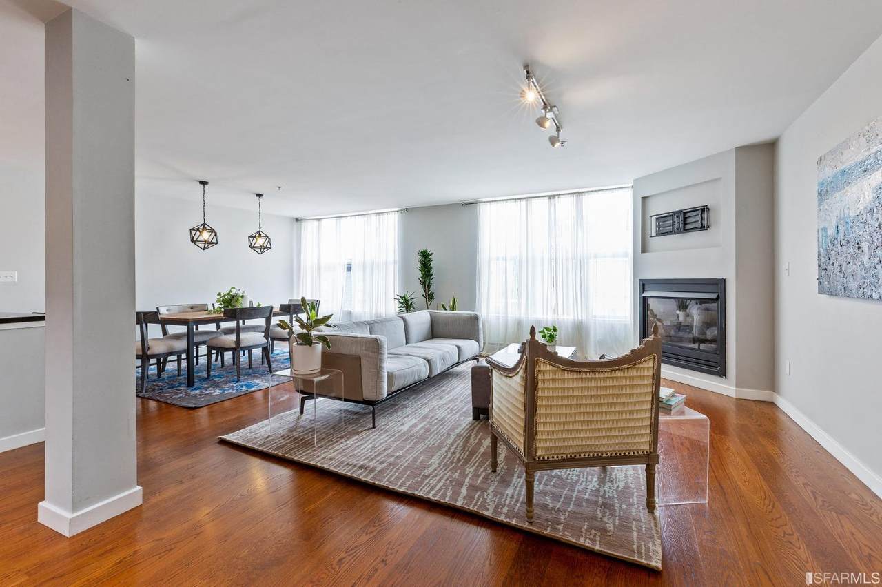 1720 Clay Street - Photo 1