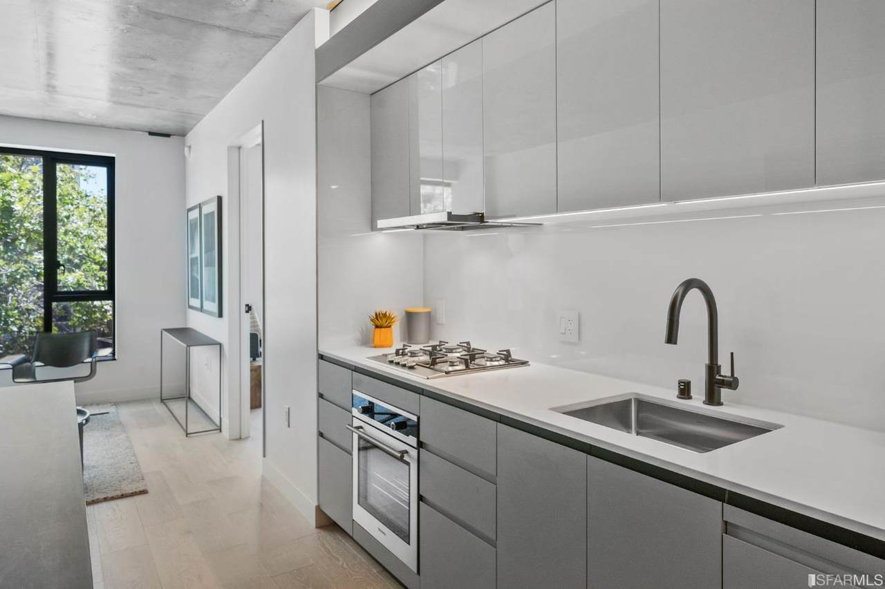 960 Market Street - Photo 1