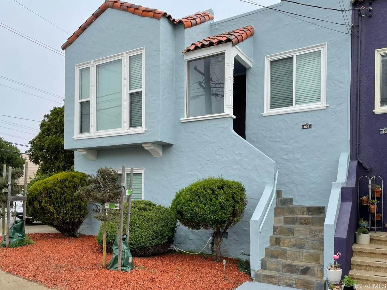 800 29TH Avenue - Photo 1