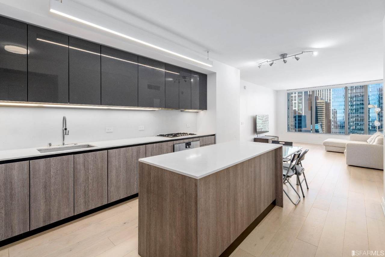 201 Folsom Street - Photo 1