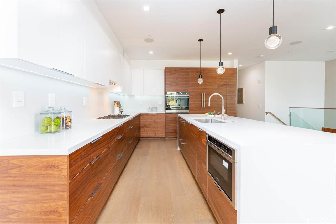 2829 25th Street - Photo 1