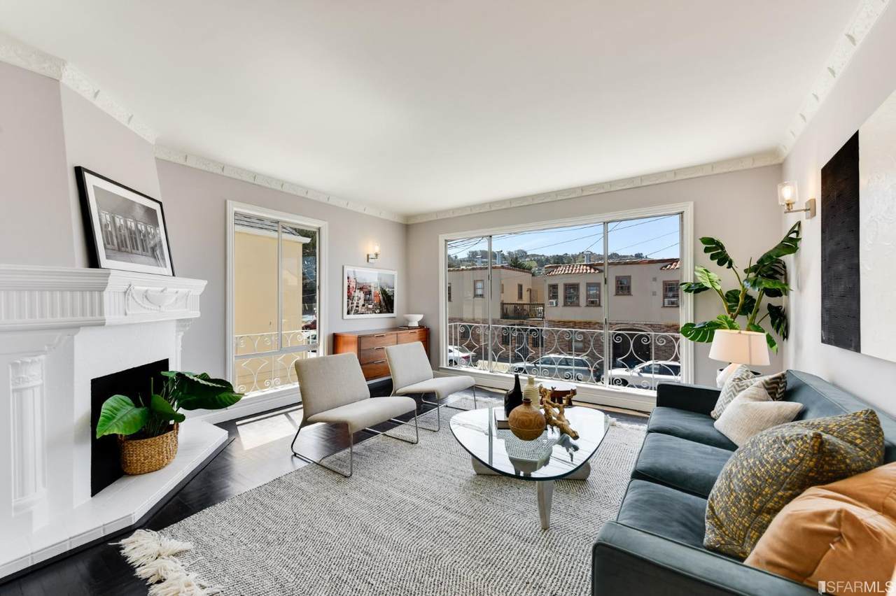 825 Italy Avenue - Photo 1