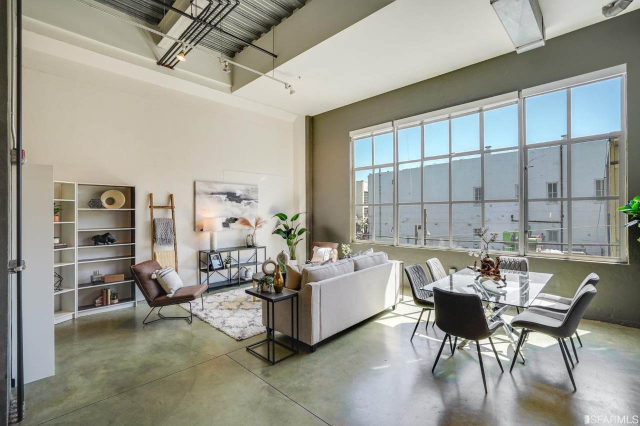 73 Sumner Street - Photo 1