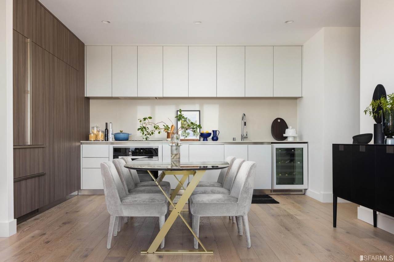 1 Bristol Court - Photo 1