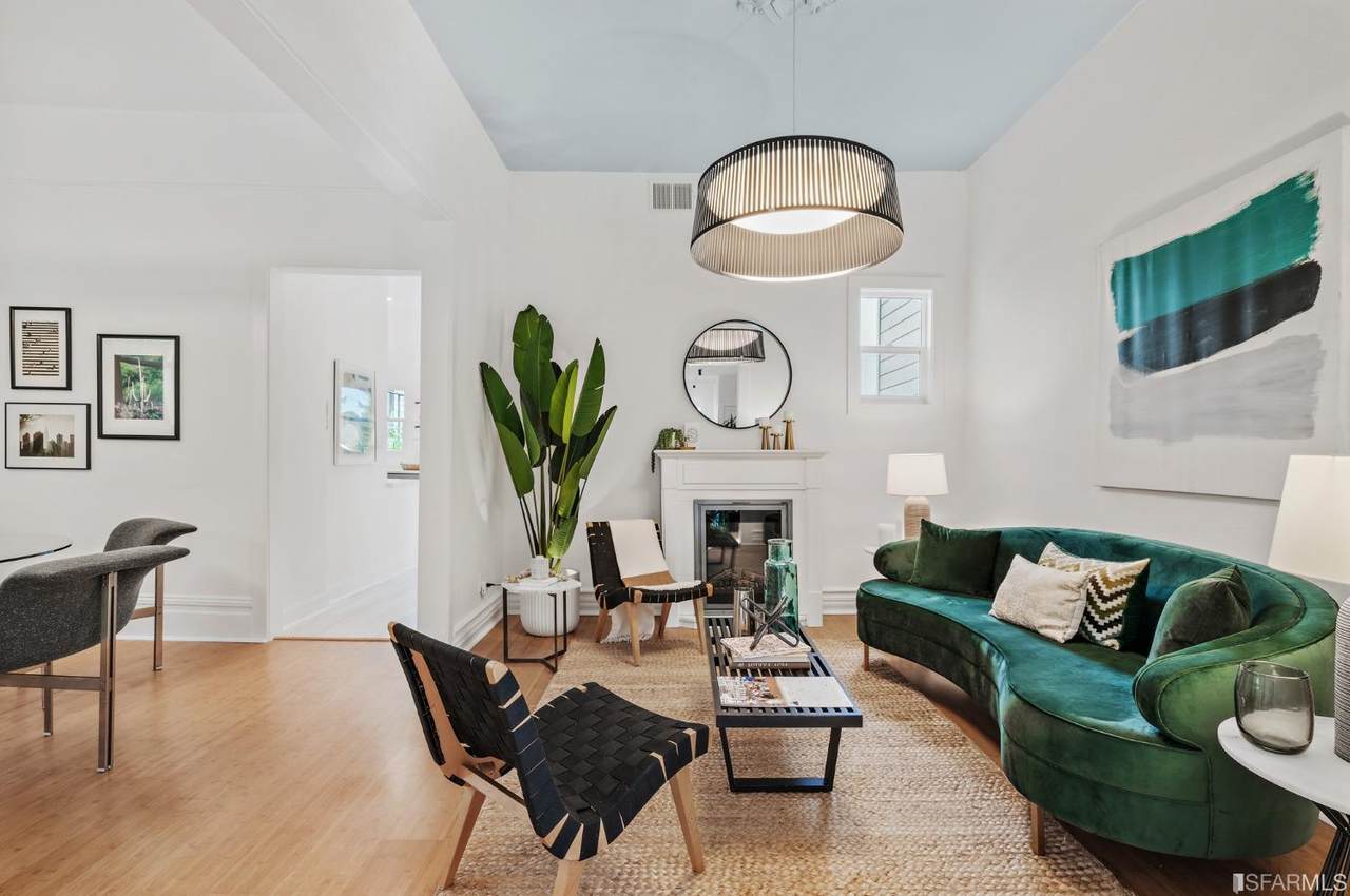 438 Steiner Street - Photo 1