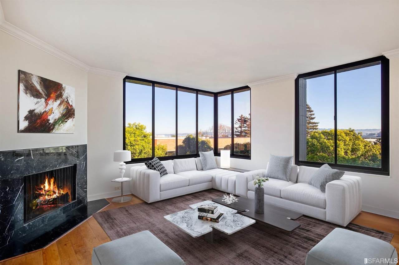 152 Lombard Street - Photo 1