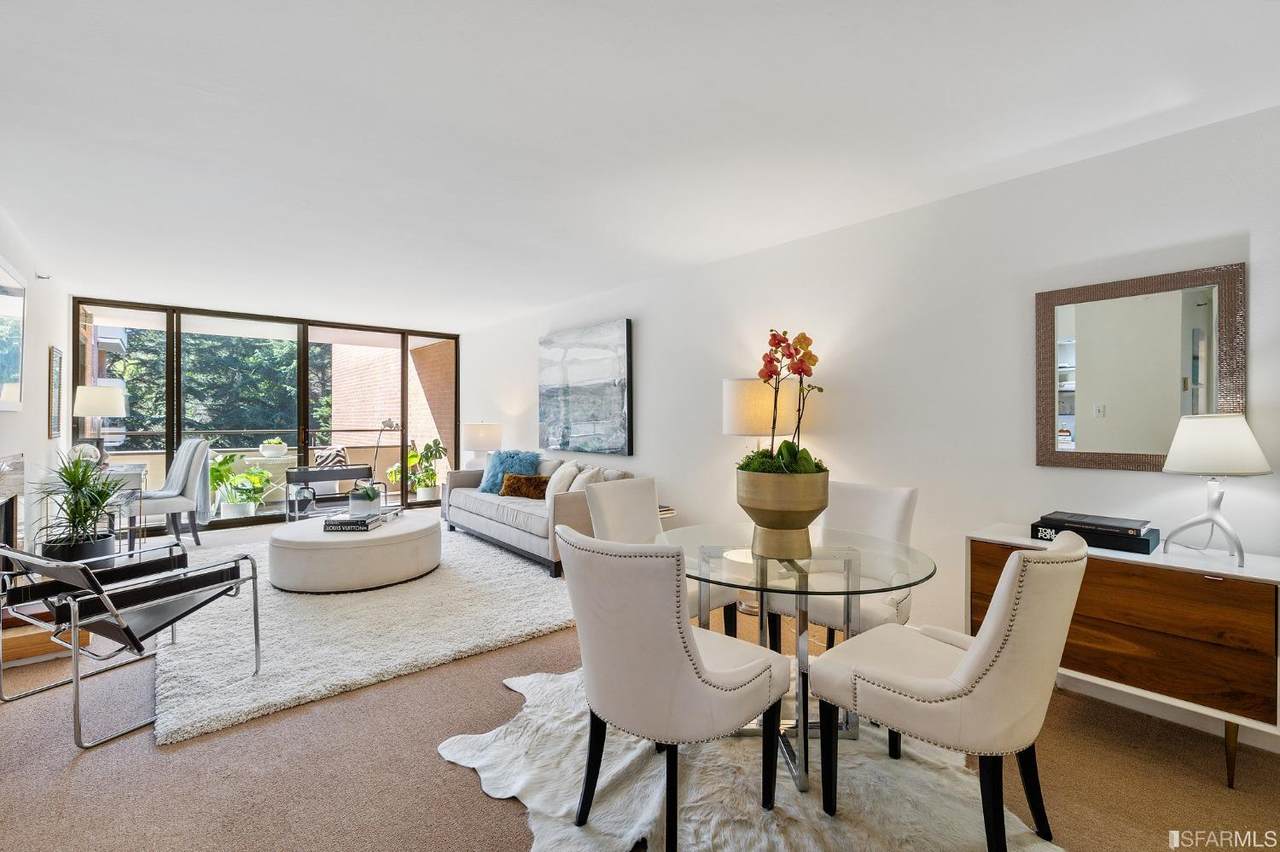 101 Lombard Street - Photo 1