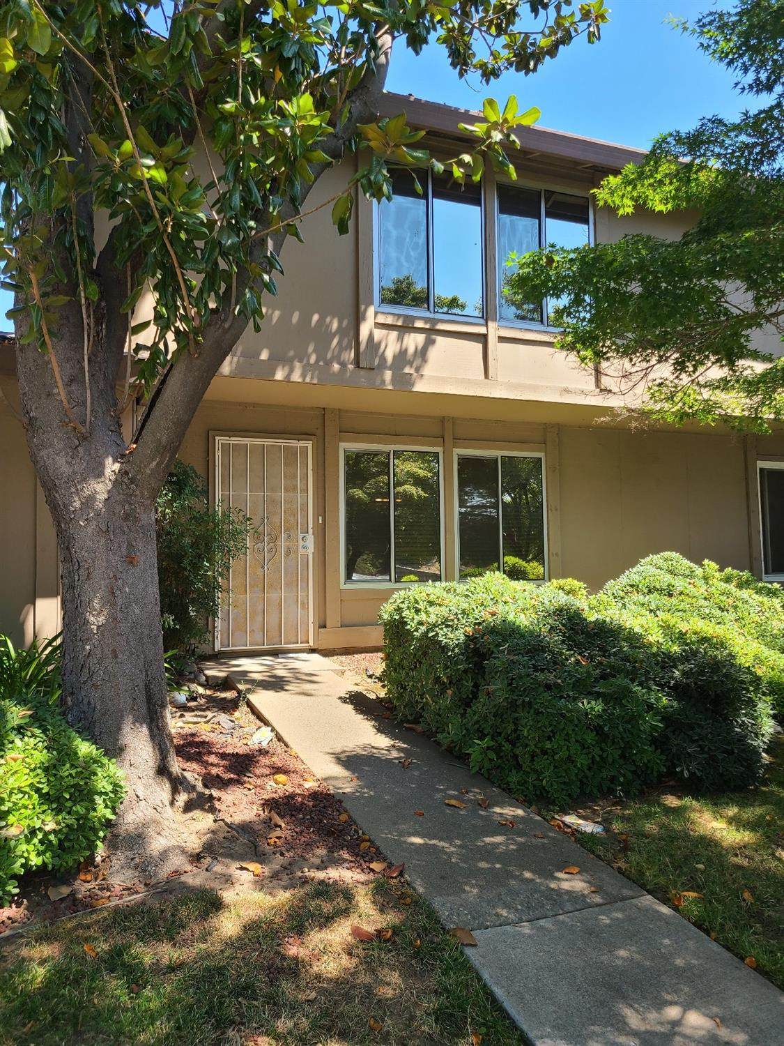 8625 La Riviera Drive - Photo 1