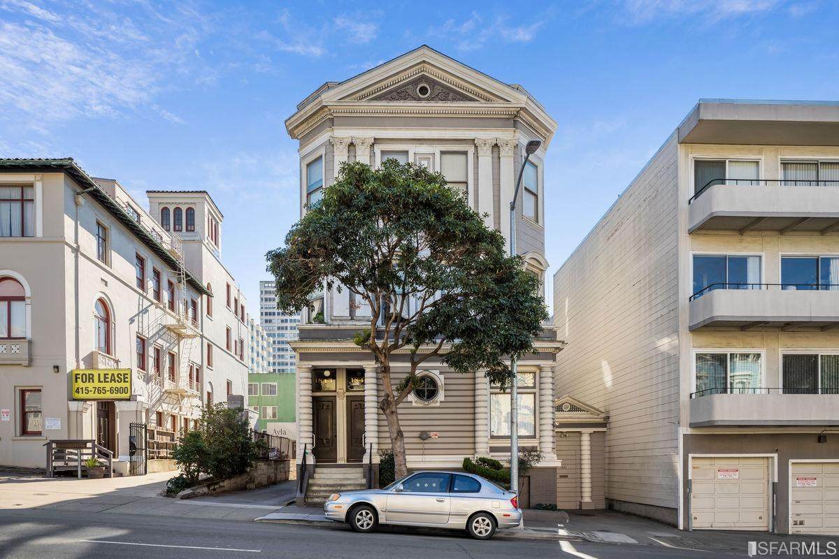 1843 Bush Street - Photo 1
