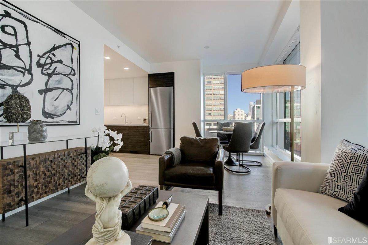 1688 Pine Street - Photo 1