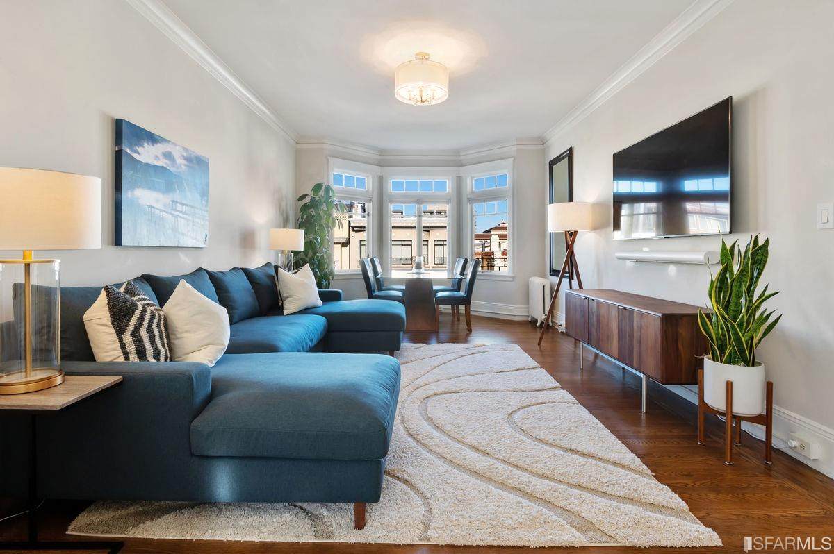 1237 Chestnut Street - Photo 1