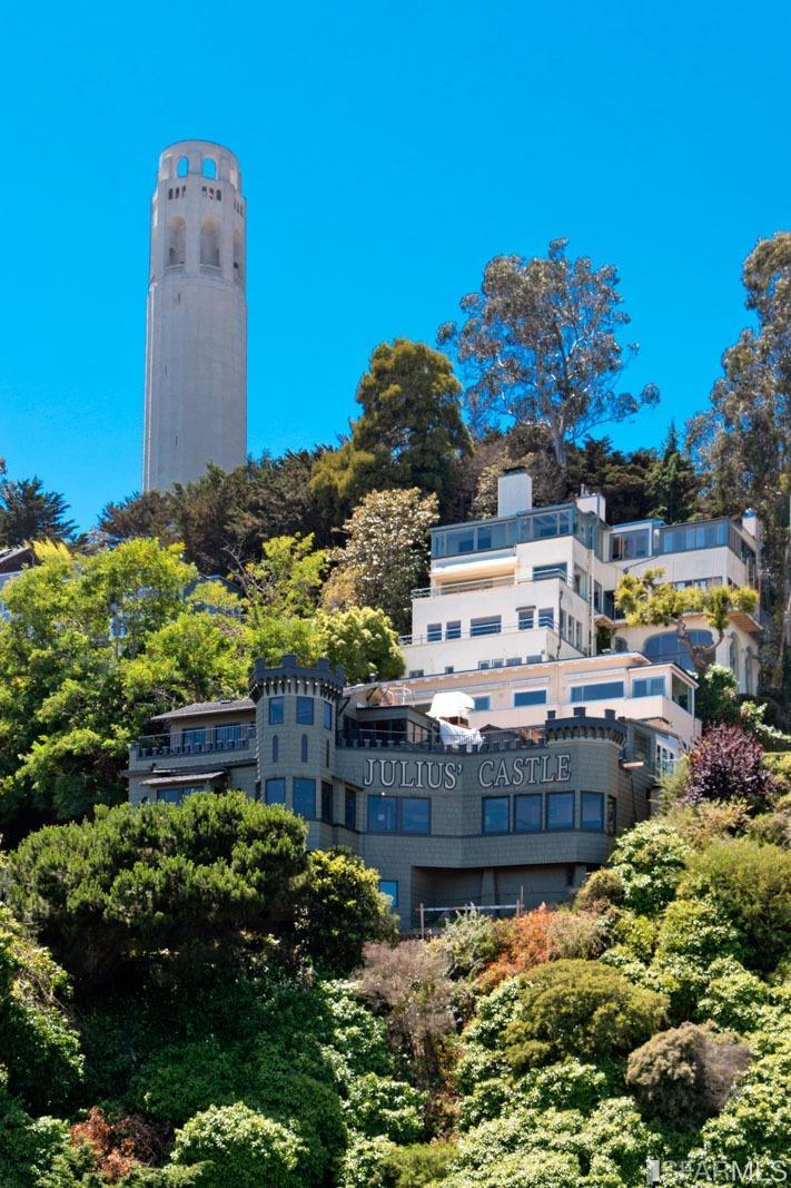 101 Lombard Street - Photo 1