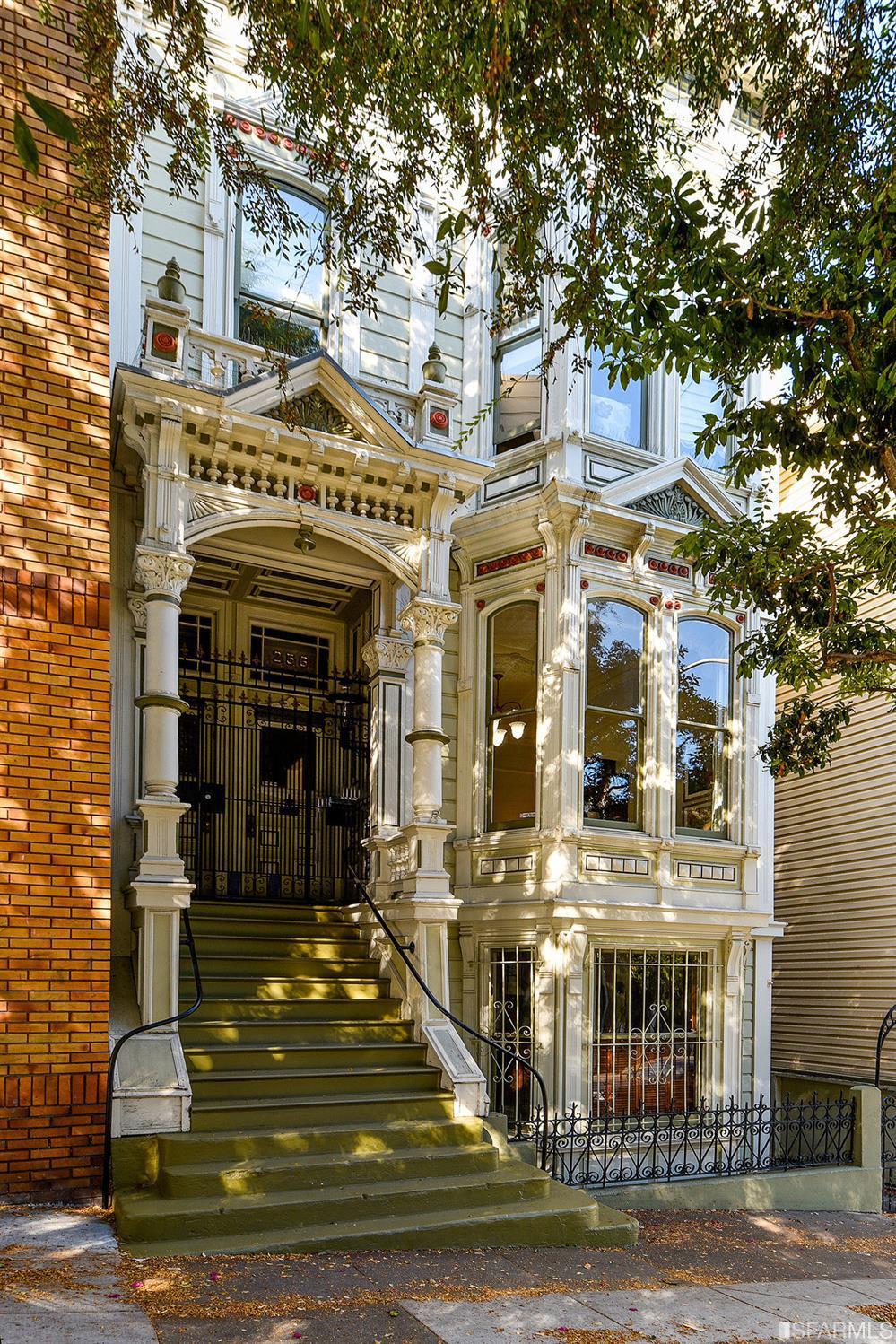 256 Page Street - Photo 1