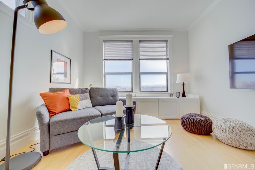 2211 California Street - Photo 1