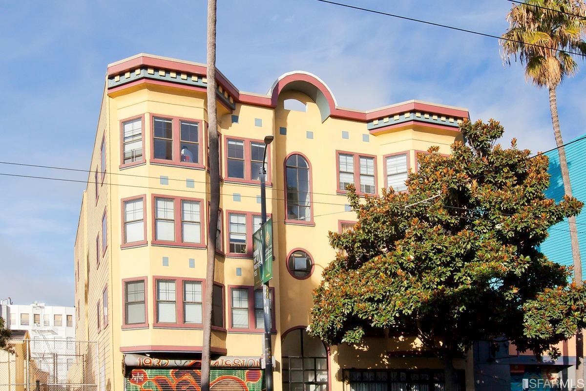 1930 Mission Street - Photo 1