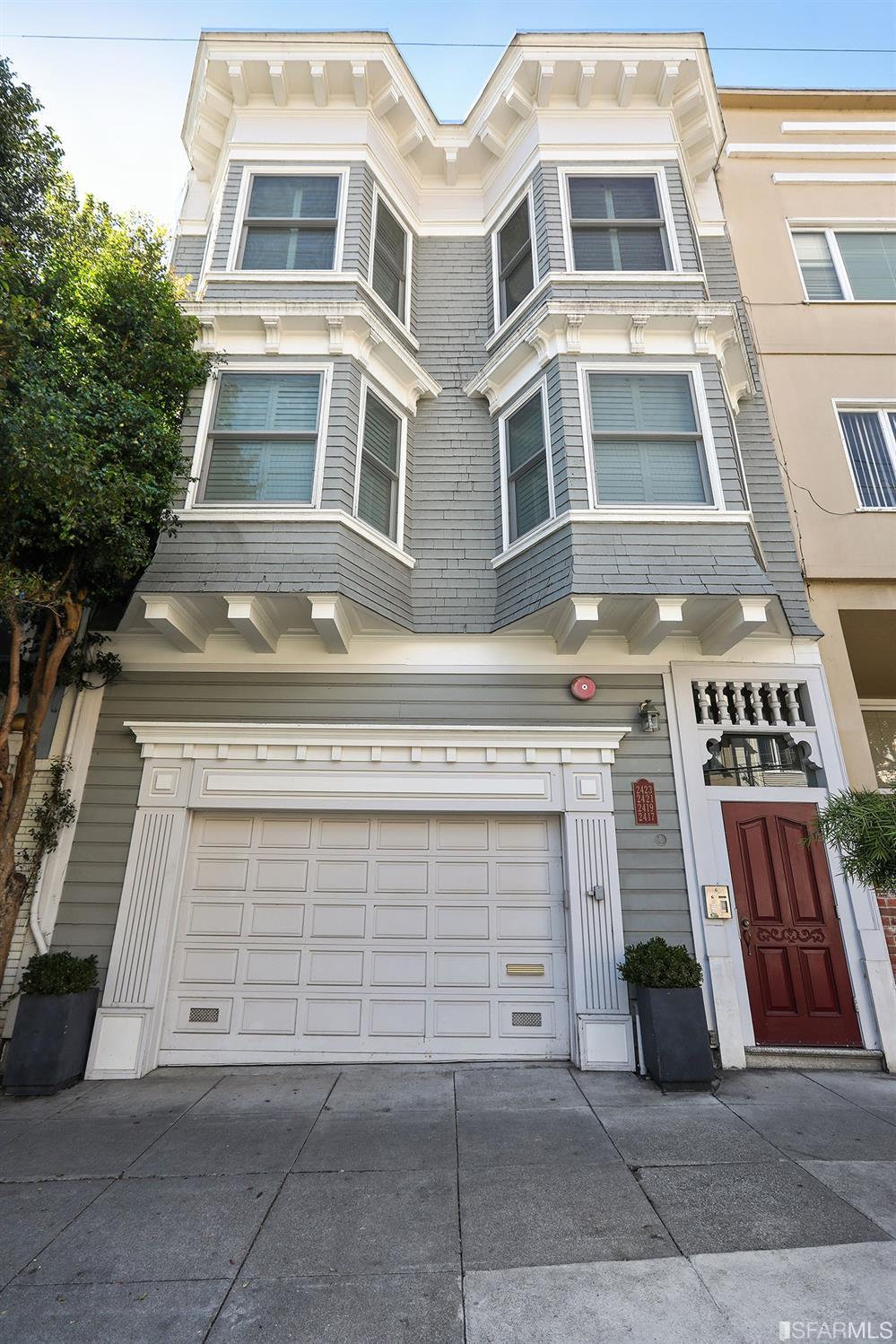 2417 Larkin Street - Photo 1