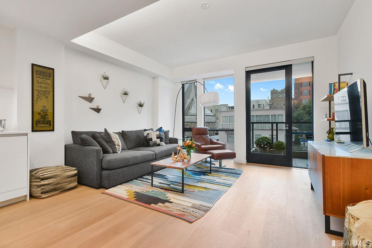 1650 Broadway - Photo 1