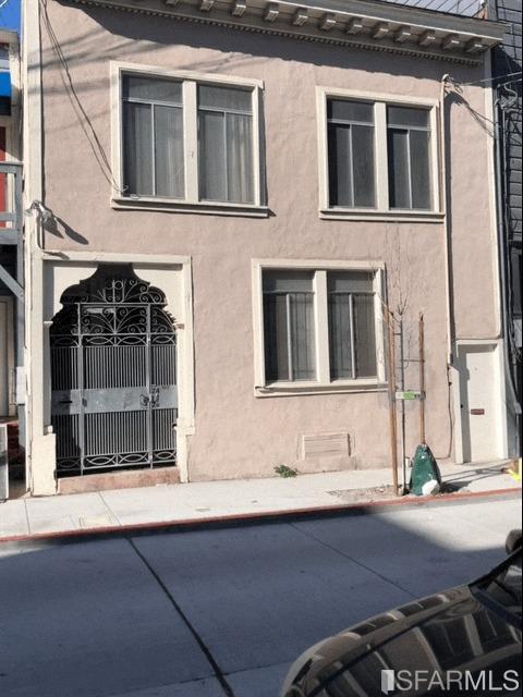 24-26 Ringold Street - Photo 1