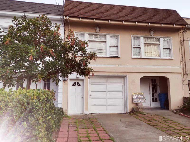 762 48th Avenue - Photo 1