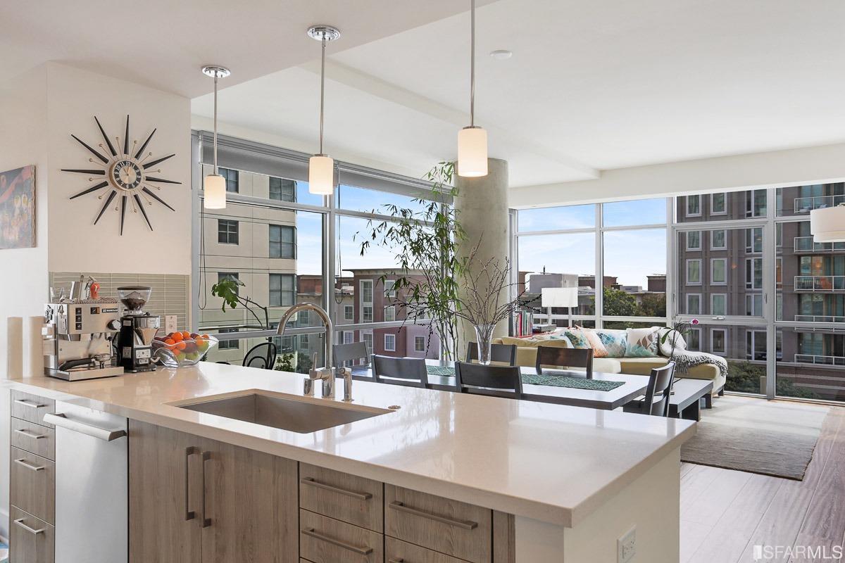 72 Townsend Street - Photo 1