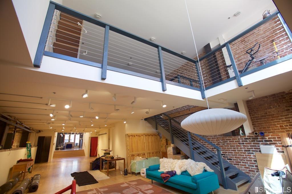 2235 Mission - Photo 1