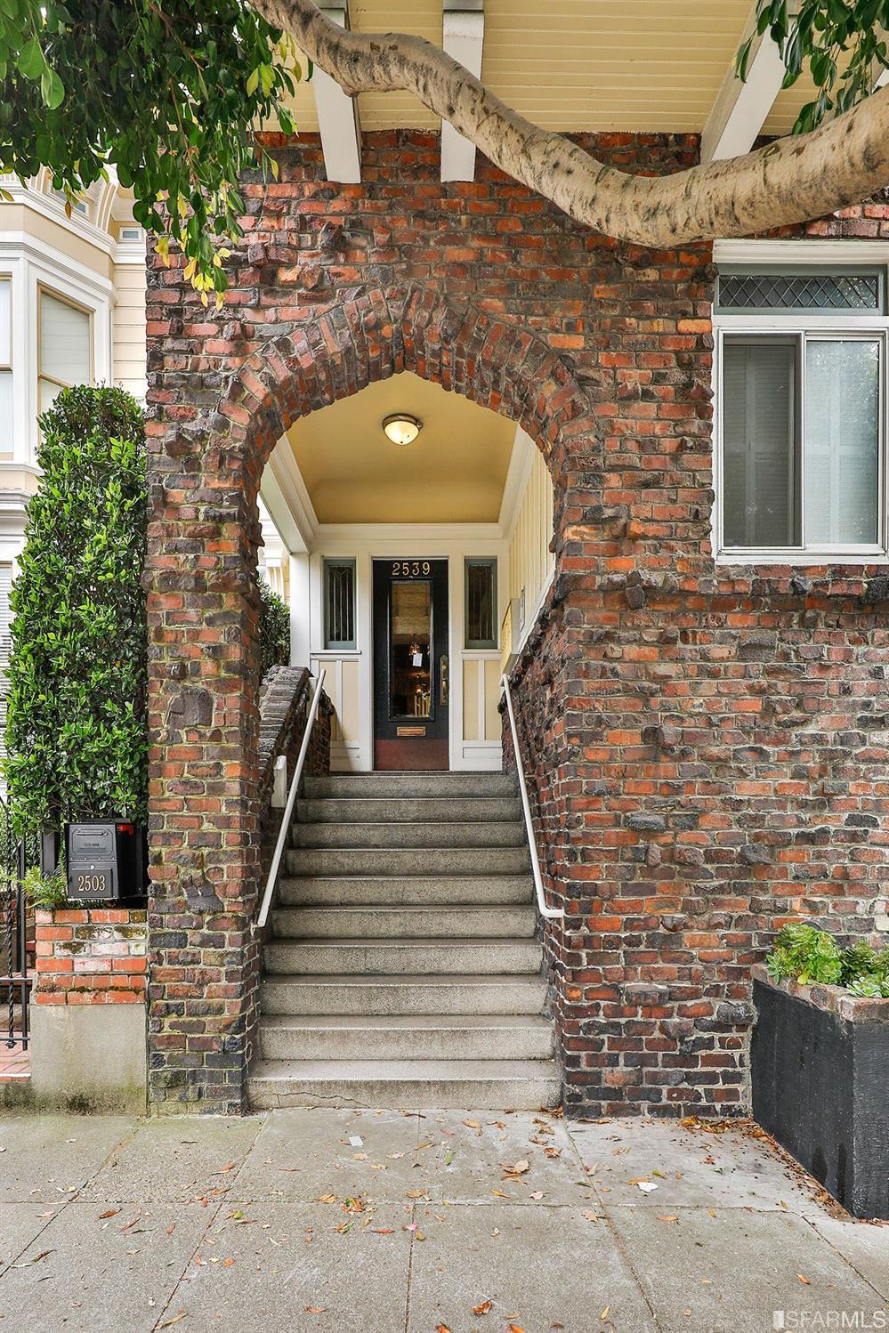 2539 Clay Street - Photo 1