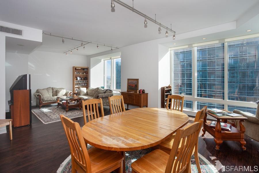 301 Mission Street - Photo 1
