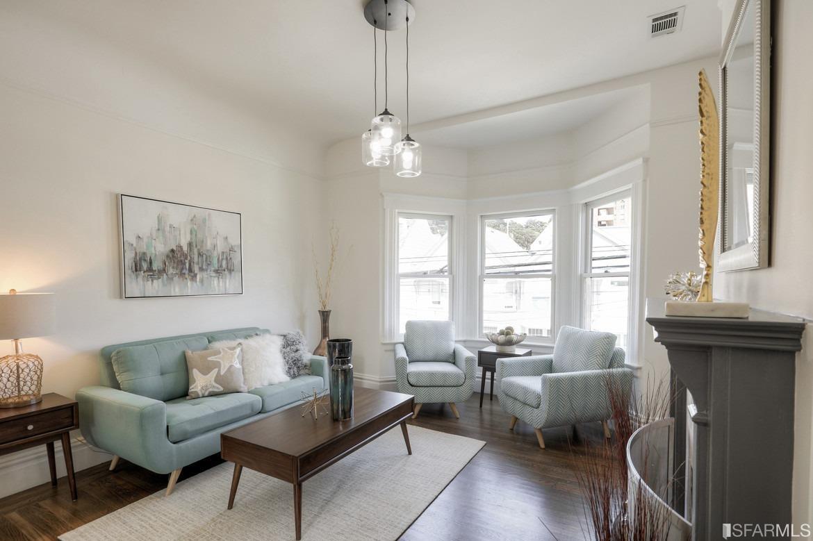 928 Hampshire Street - Photo 1