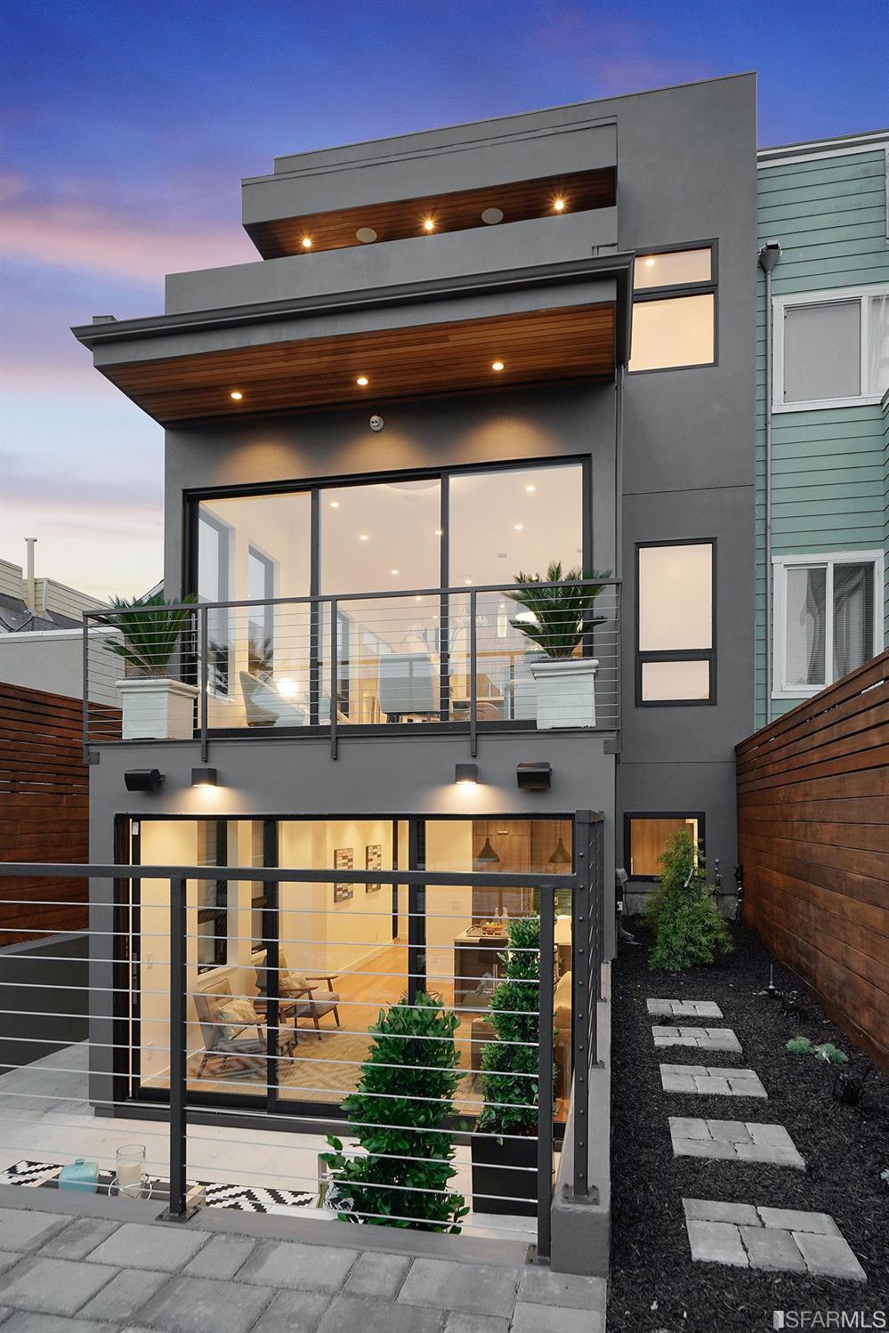 531 33rd Avenue - Photo 1
