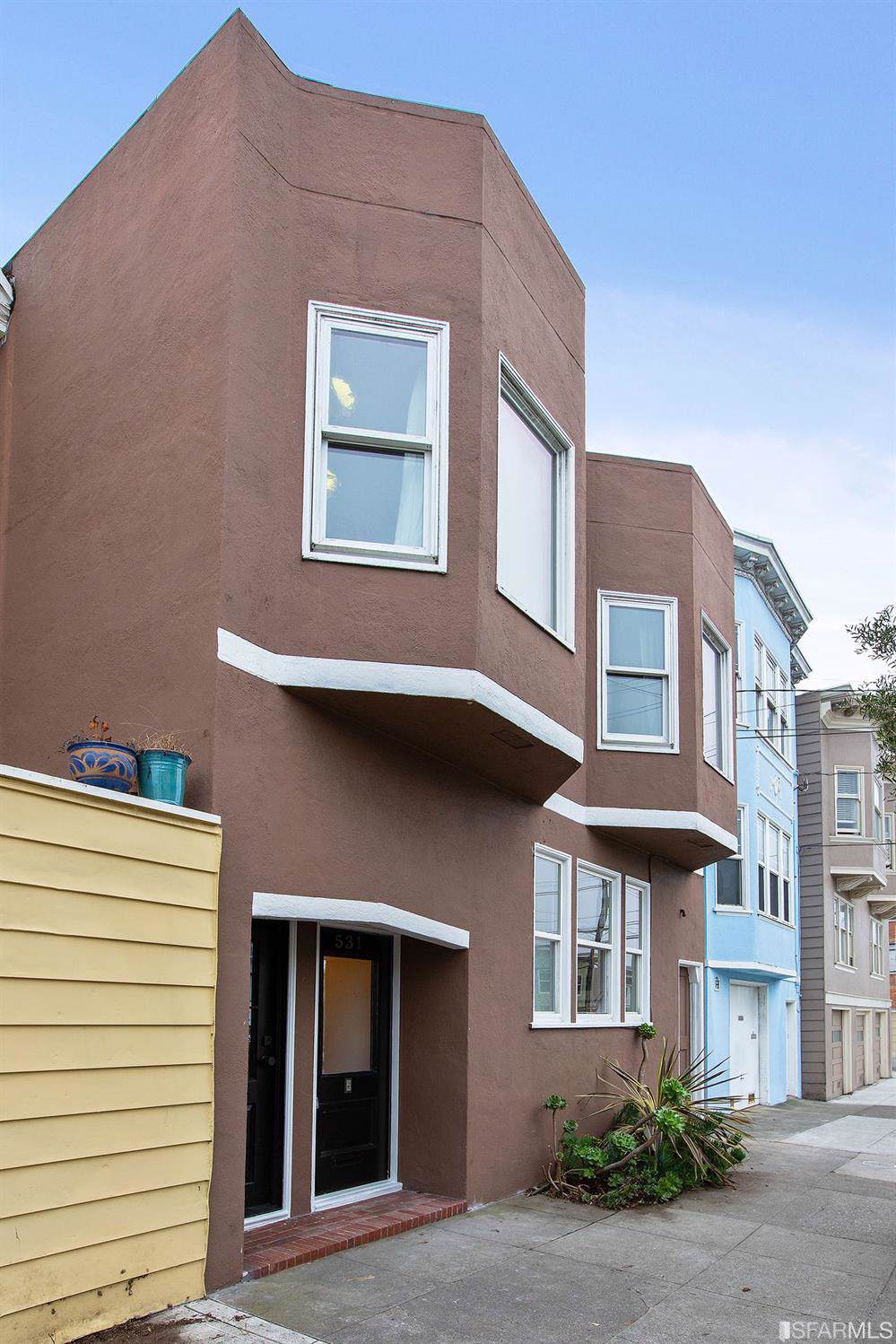 531 Kirkham Street - Photo 1