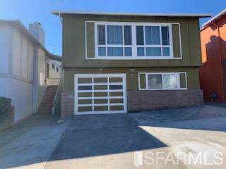 29 Ridgefield Avenue - Photo 1