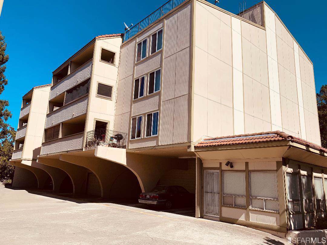 1510 E Street - Photo 1