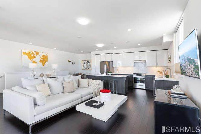 555 Innes Avenue - Photo 1