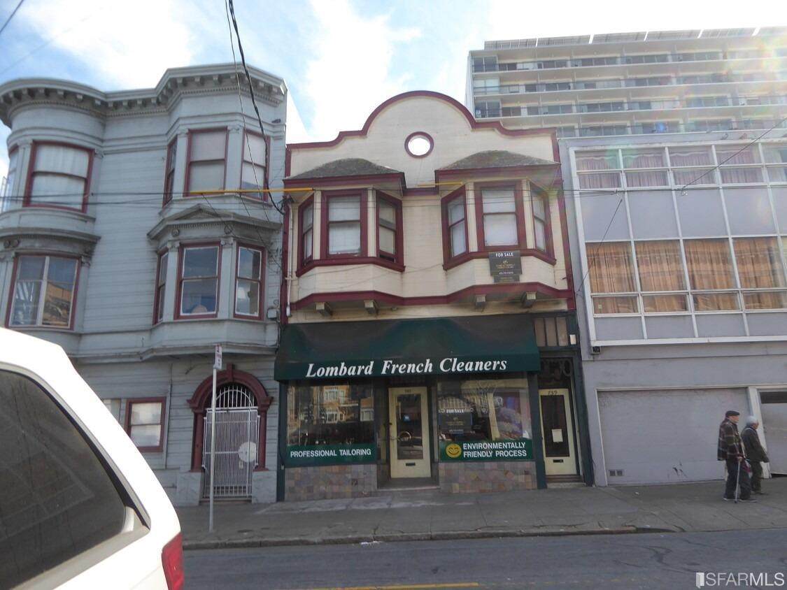 757 Lombard Street - Photo 1