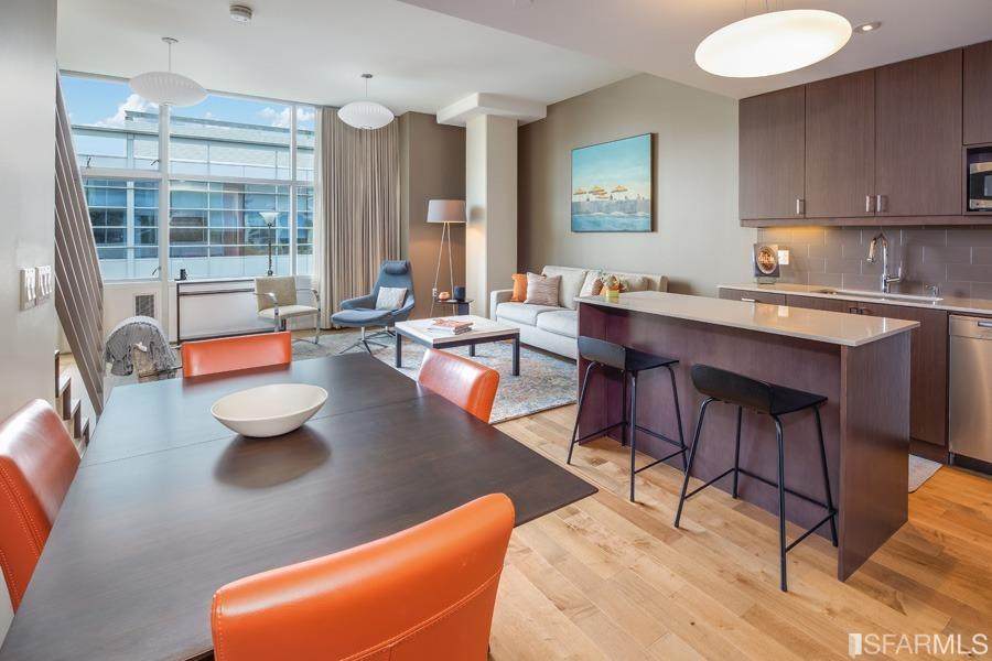 207 King Street - Photo 1