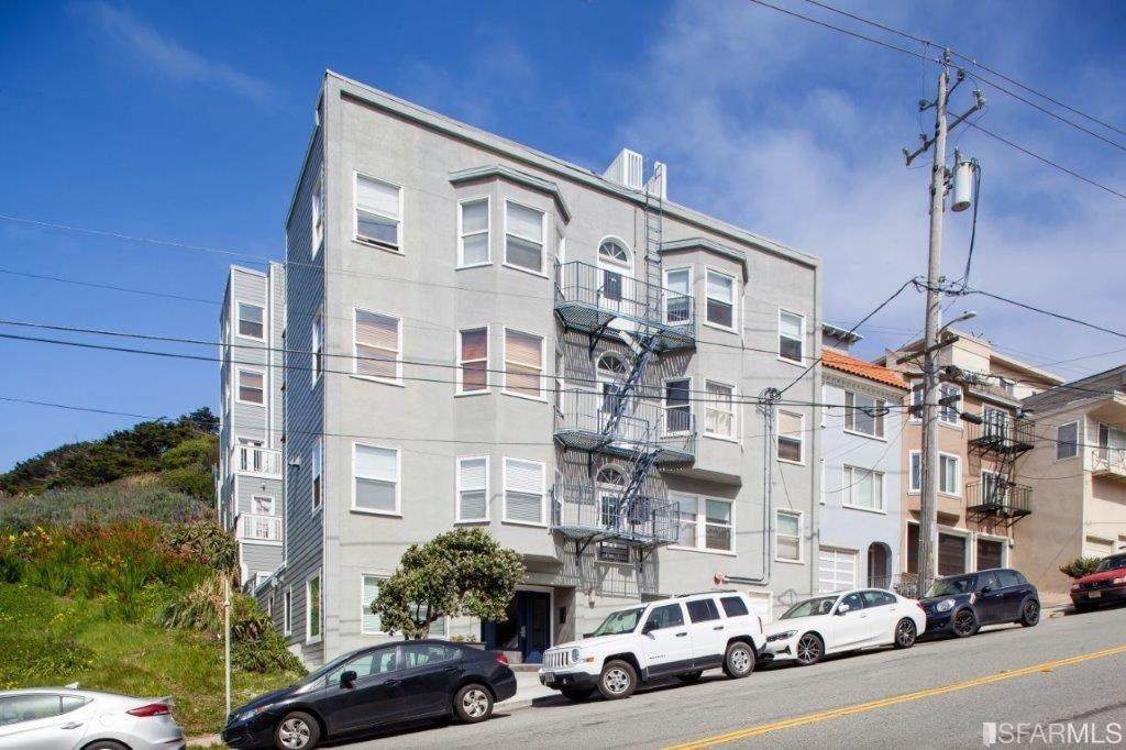 4740 Balboa Street - Photo 1