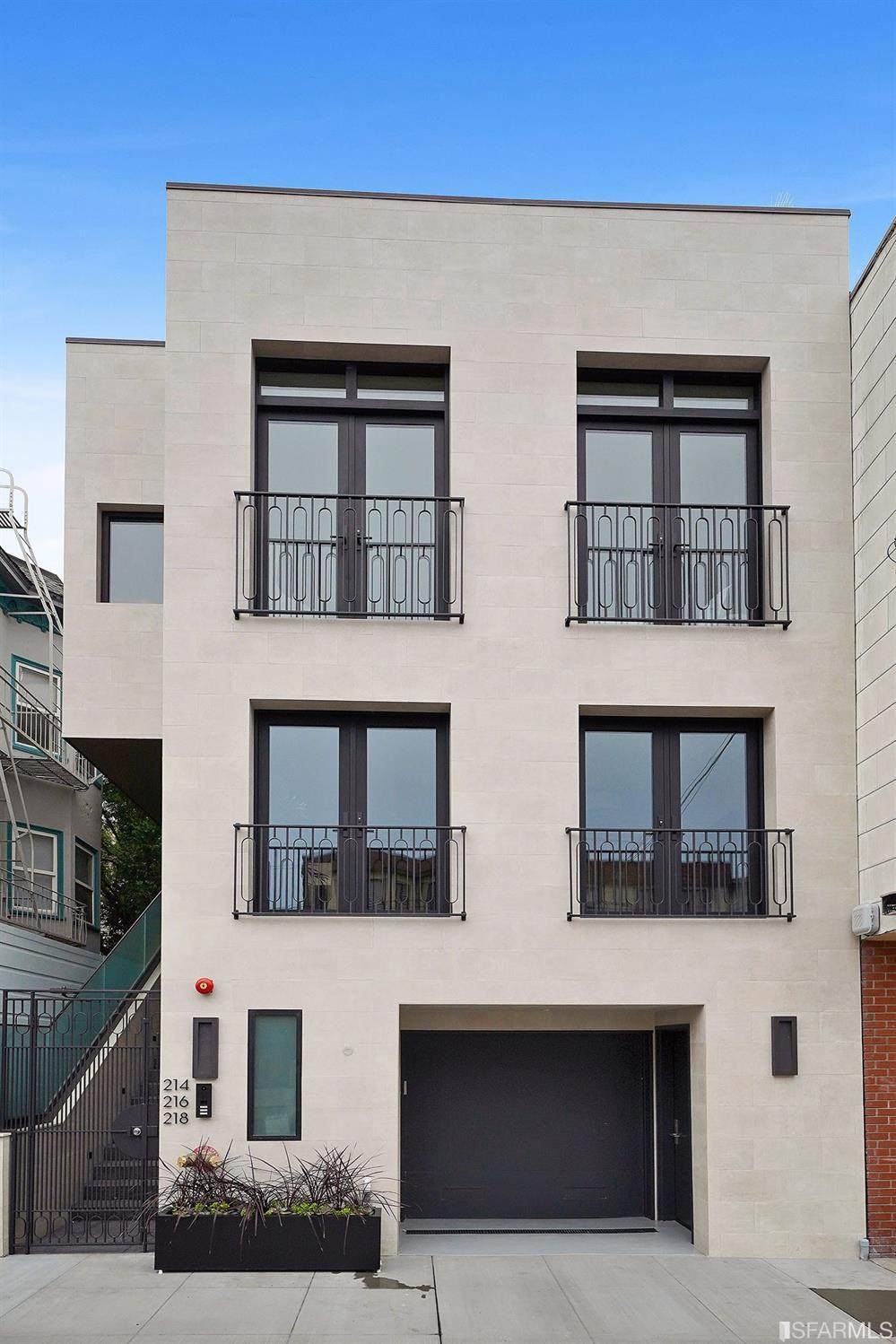 214 27th Avenue - Photo 1