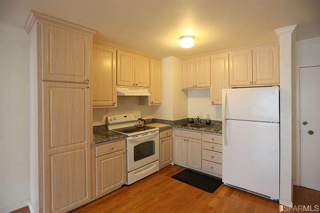 140 Landers Street - Photo 1