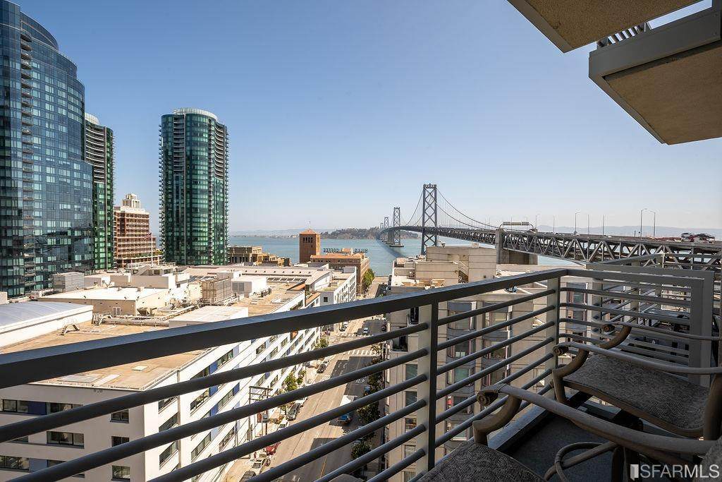 400 Beale Street - Photo 1