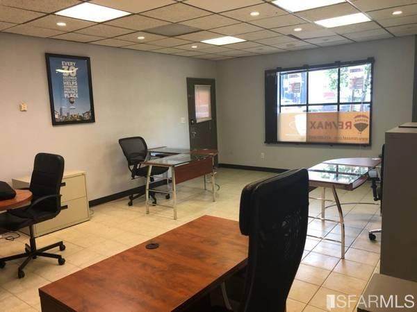 83 Duboce Avenue - Photo 1