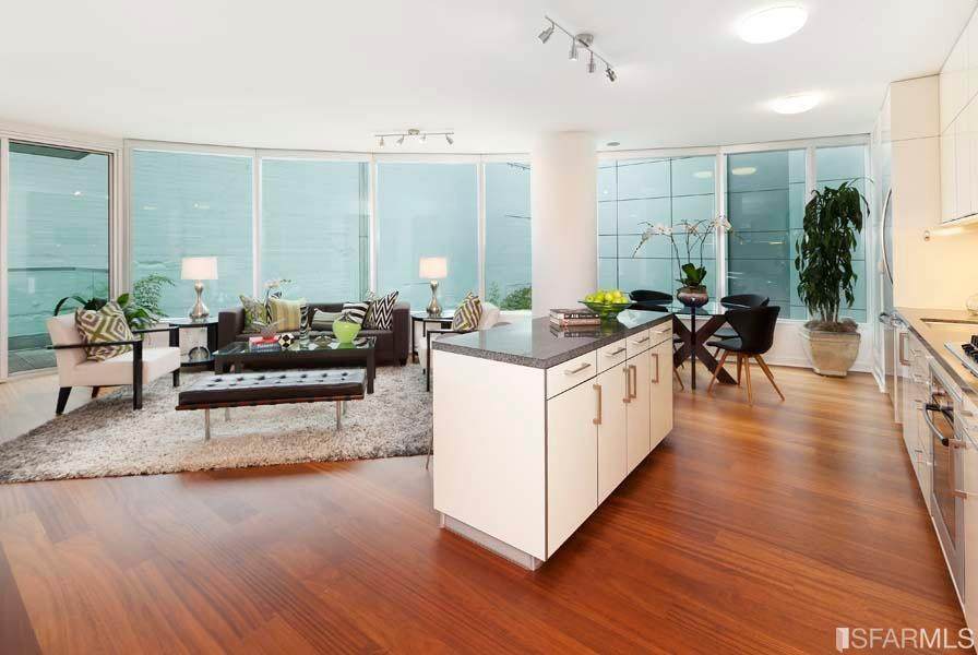 338 Spear Street - Photo 1