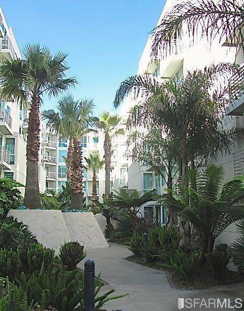 555 4th Street - Photo 1