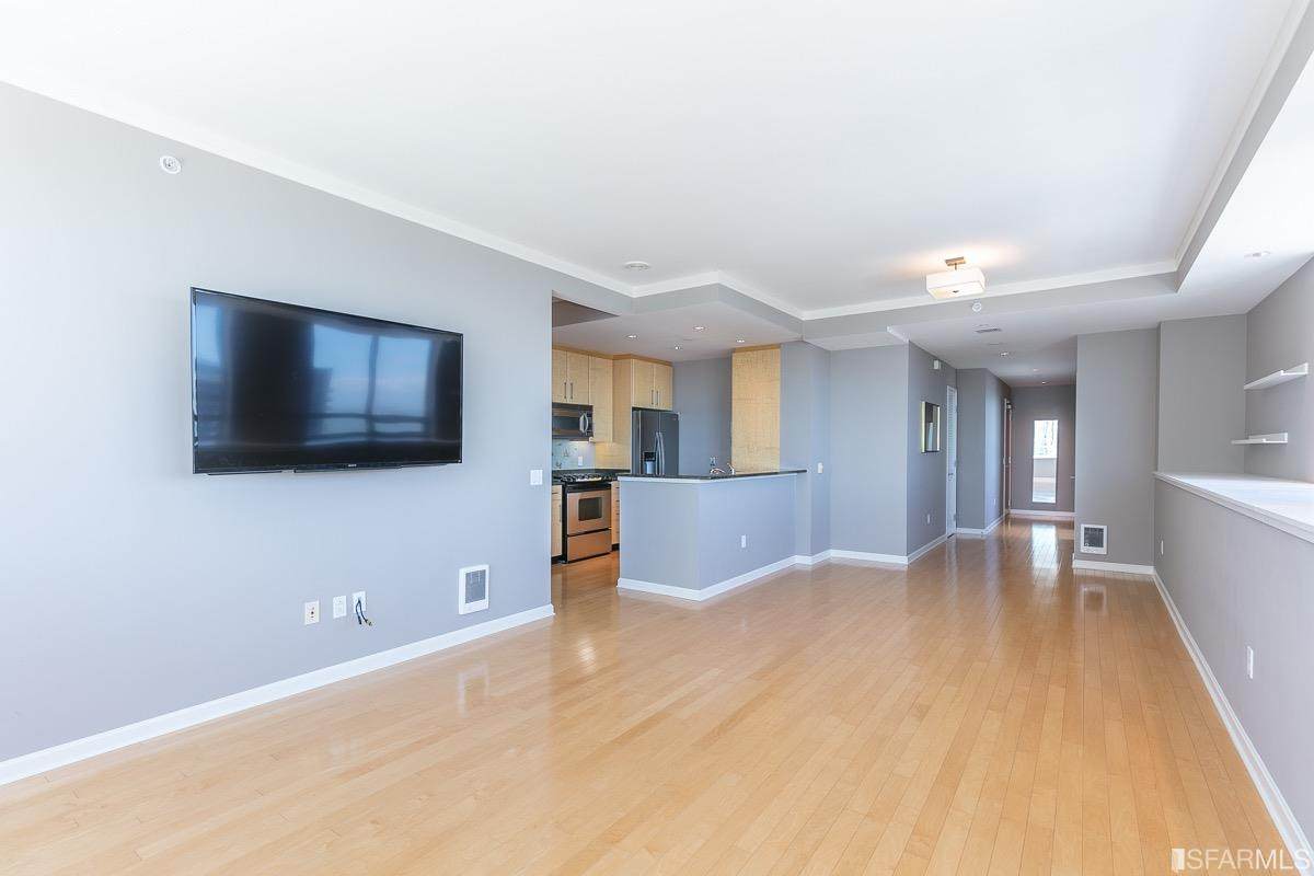 400 Beale Street - Photo 1