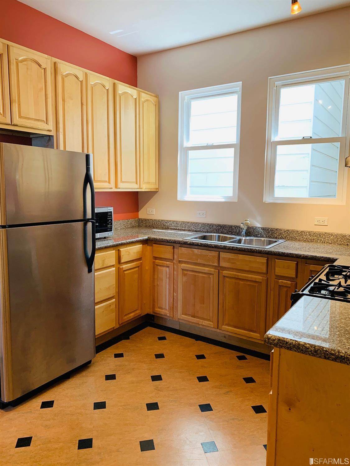 1160 Potrero Avenue - Photo 1