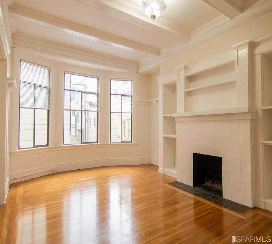 1612 Hyde Street - Photo 1
