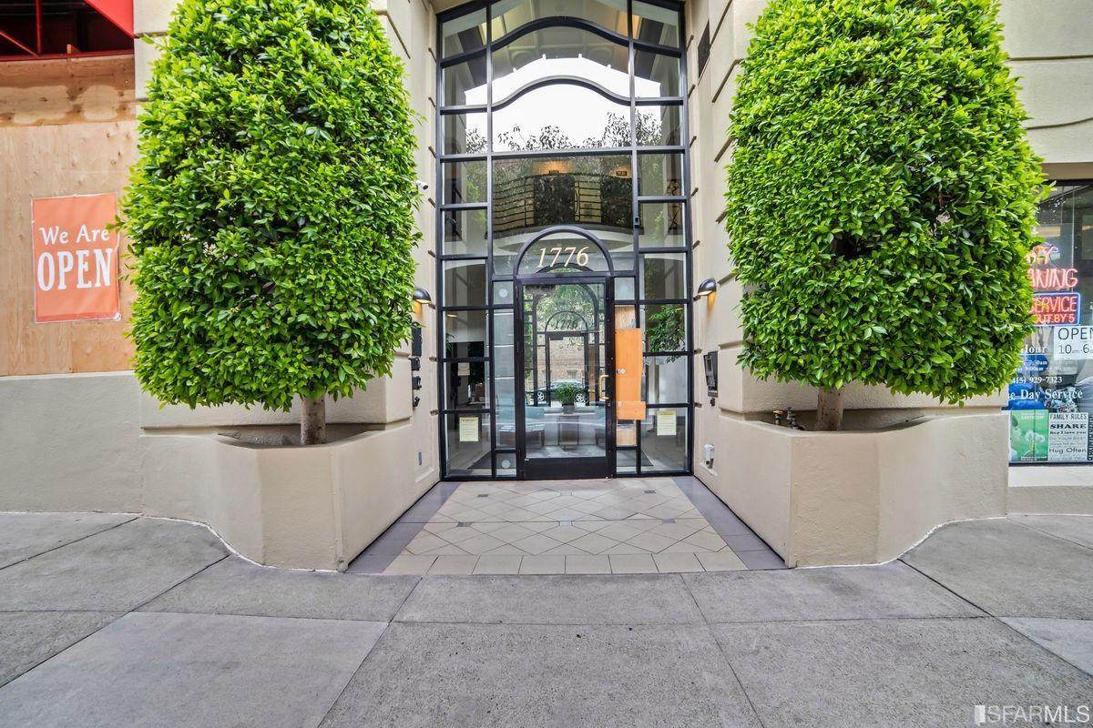 1776 Sacramento Street - Photo 1