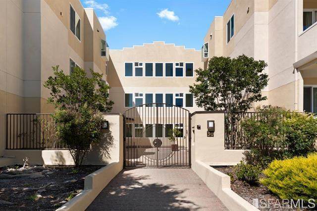30 Lorton Avenue - Photo 1