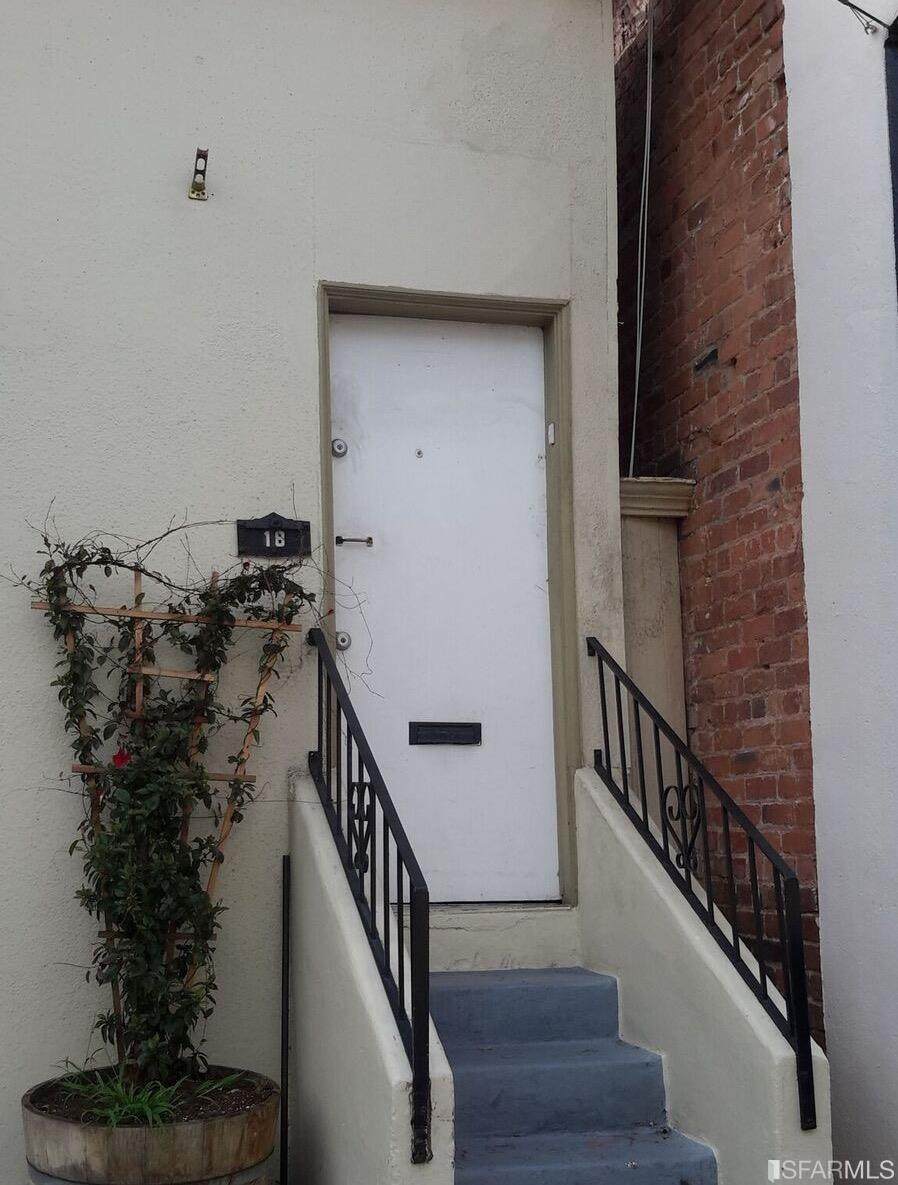 18 Lapidge Street - Photo 1